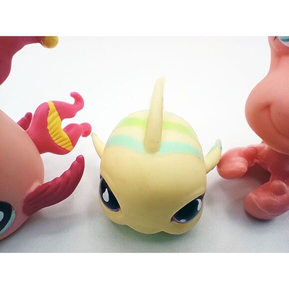 Littlest Pet Shop Aquatic Animal Figures Fish Hermit Crab Lot Of 3 643 928 1213 - Picture 4 of 12